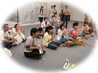 マティスの版画の前で